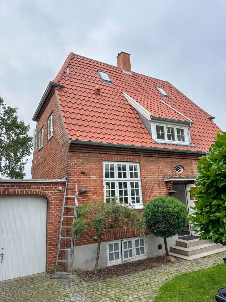 Villa i Glostrup med nyt rødt tegltag